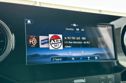 Mercedes-Benz Sprinter Crew Van Standard Roof 4-Cyl Diesel HO 2500 Standard Roof I4 Diesel HO 144" RWD 2026