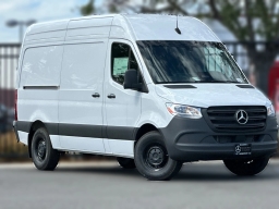 Mercedes-Benz Sprinter Cargo Van Standard Roof 4-Cyl Diesel HO 2500 Standard Roof I4 Diesel HO 144" RWD 2025