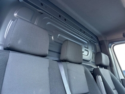 Mercedes-Benz Sprinter Crew Van Standard Roof 4-Cyl Diesel HO 2500 Standard Roof I4 Diesel HO 144" RWD 2026