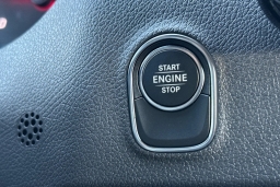 Mercedes-Benz Sprinter Crew Van Standard Roof 4-Cyl Diesel HO 2500 Standard Roof I4 Diesel HO 144" RWD 2026