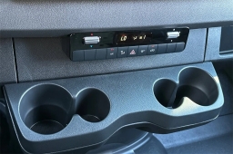 Mercedes-Benz Sprinter Crew Van Standard Roof 4-Cyl Diesel HO 2500 Standard Roof I4 Diesel HO 144" RWD 2026