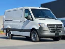 Mercedes-Benz Sprinter Crew Van Standard Roof 4-Cyl Diesel HO 2500 Standard Roof I4 Diesel HO 144" RWD 2026