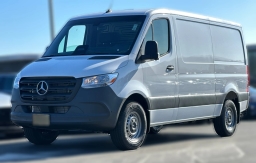 Mercedes-Benz Sprinter Crew Van Standard Roof 4-Cyl Diesel HO 2500 Standard Roof I4 Diesel HO 144" RWD 2026