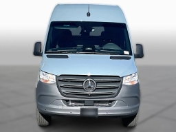 Mercedes-Benz Sprinter Crew Van Standard Roof 4-Cyl Diesel HO 2500 Standard Roof I4 Diesel HO 144" RWD 2026