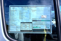 Mercedes-Benz Sprinter Crew Van Standard Roof 4-Cyl Diesel HO 2500 Standard Roof I4 Diesel HO 144" RWD 2026