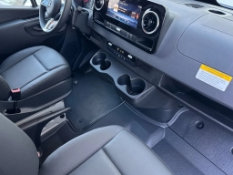 Mercedes-Benz Sprinter Crew Van Standard Roof 4-Cyl Diesel HO 2500 Standard Roof I4 Diesel HO 144" RWD 2026