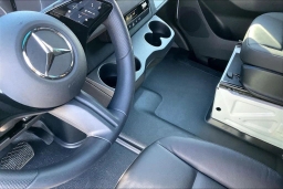 Mercedes-Benz Sprinter Crew Van Standard Roof 4-Cyl Diesel HO 2500 Standard Roof I4 Diesel HO 144" RWD 2026