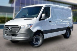 Mercedes-Benz Sprinter Crew Van Standard Roof 4-Cyl Diesel HO 2500 Standard Roof I4 Diesel HO 144" RWD 2026