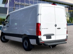 Mercedes-Benz Sprinter Crew Van Standard Roof 4-Cyl Diesel HO 2500 Standard Roof I4 Diesel HO 144" RWD 2026
