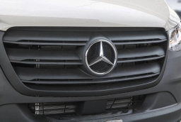 Mercedes-Benz Sprinter Cargo Van Standard Roof 4-Cyl Diesel HO 2500 Standard Roof I4 Diesel HO 144" RWD 2025