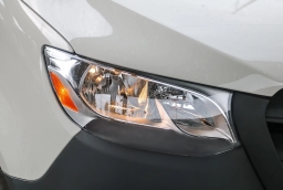 Mercedes-Benz Sprinter Cargo Van Standard Roof 4-Cyl Diesel HO 2500 Standard Roof I4 Diesel HO 144" RWD 2025