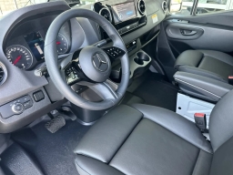 Mercedes-Benz Sprinter Cargo Van Standard Roof 4-Cyl Diesel HO 2500 Standard Roof I4 Diesel HO 144" RWD 2025