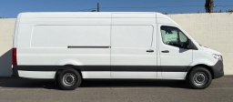 Mercedes-Benz Sprinter Crew Van Standard Roof 4-Cyl Diesel HO 2500 Standard Roof I4 Diesel HO 144" RWD 2026
