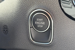 Mercedes-Benz Sprinter Crew Van Standard Roof 4-Cyl Diesel HO 2500 Standard Roof I4 Diesel HO 144" RWD 2026