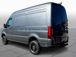 Mercedes-Benz Sprinter Crew Van Standard Roof 4-Cyl Diesel HO 2500 Standard Roof I4 Diesel HO 144" AWD 2026