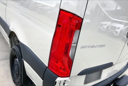 Mercedes-Benz Sprinter Cargo Van Standard Roof 4-Cyl Diesel HO 2500 Standard Roof I4 Diesel HO 144" AWD 2025