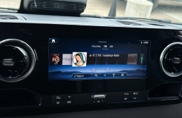 Mercedes-Benz Sprinter Crew Van Standard Roof 4-Cyl Diesel HO 2500 Standard Roof I4 Diesel HO 144" AWD 2026