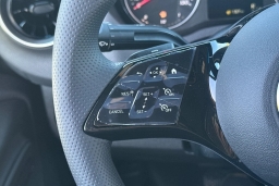 Mercedes-Benz Sprinter Cargo Van Standard Roof 4-Cyl Diesel HO 2500 Standard Roof I4 Diesel HO 144" AWD 2025