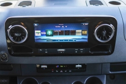 Mercedes-Benz Sprinter Crew Van Standard Roof 4-Cyl Diesel HO 2500 Standard Roof I4 Diesel HO 144" AWD 2026