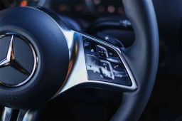 Mercedes-Benz Sprinter Crew Van Standard Roof 4-Cyl Diesel HO 2500 Standard Roof I4 Diesel HO 144" AWD 2026