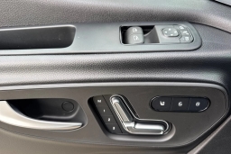 Mercedes-Benz Sprinter Crew Van Standard Roof 4-Cyl Diesel HO 2500 Standard Roof I4 Diesel HO 144" AWD 2026