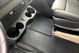 Mercedes-Benz Sprinter Cargo Van Standard Roof 4-Cyl Diesel HO 2500 Standard Roof I4 Diesel HO 144" AWD 2025