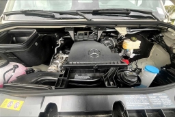 Mercedes-Benz Sprinter Cargo Van Standard Roof 4-Cyl Diesel HO 2500 Standard Roof I4 Diesel HO 144" AWD 2025