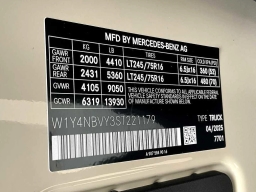 Mercedes-Benz Sprinter Cargo Van Standard Roof 4-Cyl Diesel HO 2500 Standard Roof I4 Diesel HO 144" AWD 2025