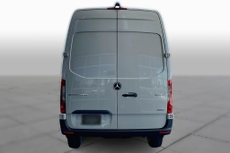 Mercedes-Benz Sprinter Crew Van Standard Roof 4-Cyl Diesel HO 2500 Standard Roof I4 Diesel HO 144" AWD 2026