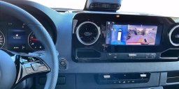 Mercedes-Benz Sprinter Crew Van Standard Roof 4-Cyl Diesel HO 2500 Standard Roof I4 Diesel HO 144" AWD 2026