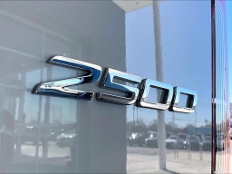 Mercedes-Benz Sprinter Crew Van Standard Roof 4-Cyl Diesel HO 2500 Standard Roof I4 Diesel HO 144" AWD 2026