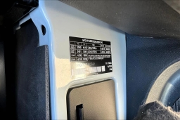 Mercedes-Benz Sprinter Crew Van Standard Roof 4-Cyl Diesel HO 2500 Standard Roof I4 Diesel HO 144" AWD 2026