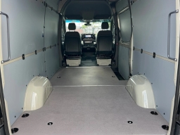 Mercedes-Benz Sprinter Crew Van Standard Roof 4-Cyl Diesel HO 2500 Standard Roof I4 Diesel HO 144" AWD 2026