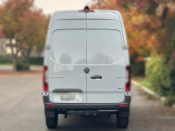 Mercedes-Benz Sprinter Crew Van Standard Roof 4-Cyl Diesel HO 2500 Standard Roof I4 Diesel HO 144" AWD 2026