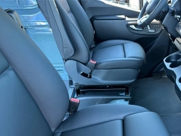 Mercedes-Benz Sprinter Crew Van Standard Roof 4-Cyl Diesel HO 2500 Standard Roof I4 Diesel HO 144" AWD 2026