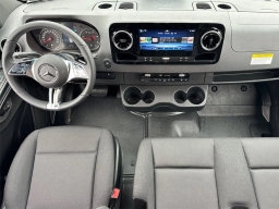Mercedes-Benz Sprinter Crew Van Standard Roof 4-Cyl Diesel HO 2500 Standard Roof I4 Diesel HO 144" AWD 2026