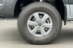 Mercedes-Benz Sprinter Crew Van Standard Roof 4-Cyl Diesel HO 2500 Standard Roof I4 Diesel HO 144" AWD 2026
