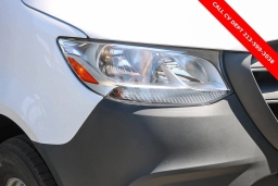 Mercedes-Benz Sprinter Crew Van High Roof 4-Cyl Diesel HO 2500 High Roof I4 Diesel HO 170" RWD 2024