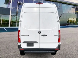 Mercedes-Benz Sprinter Crew Van High Roof 4-Cyl Diesel HO 2500 High Roof I4 Diesel HO 170" RWD 2026