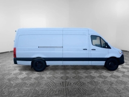 Mercedes-Benz Sprinter Cargo Van High Roof 4-Cyl Diesel HO 2500 High Roof I4 Diesel HO 170" RWD 2026