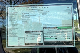 Mercedes-Benz Sprinter Cargo Van High Roof 4-Cyl Diesel HO 2500 High Roof I4 Diesel HO 170" RWD 2026