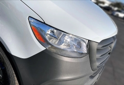 Mercedes-Benz Sprinter Crew Van High Roof 4-Cyl Diesel HO 2500 High Roof I4 Diesel HO 170" RWD 2026