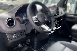 Mercedes-Benz Sprinter Crew Van High Roof 4-Cyl Diesel HO 2500 High Roof I4 Diesel HO 170" RWD 2026