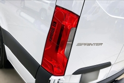 Mercedes-Benz Sprinter Crew Van High Roof 4-Cyl Diesel HO 2500 High Roof I4 Diesel HO 170" RWD 2026