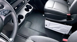 Mercedes-Benz Sprinter Crew Van High Roof 4-Cyl Diesel HO 2500 High Roof I4 Diesel HO 170" RWD 2026