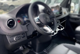 Mercedes-Benz Sprinter Crew Van High Roof 4-Cyl Diesel HO 2500 High Roof I4 Diesel HO 170" RWD 2026