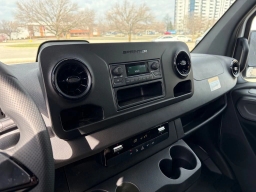 Mercedes-Benz Sprinter Cargo Van High Roof 4-Cyl Diesel HO 2500 High Roof I4 Diesel HO 170" RWD 2025