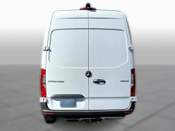 Mercedes-Benz Sprinter Crew Van High Roof 4-Cyl Diesel HO 2500 High Roof I4 Diesel HO 170" RWD 2026