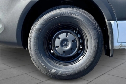 Mercedes-Benz Sprinter Crew Van High Roof 4-Cyl Diesel HO 2500 High Roof I4 Diesel HO 170" RWD 2026