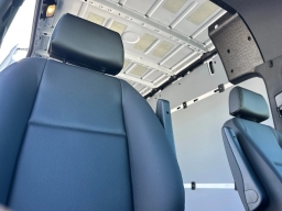 Mercedes-Benz Sprinter Crew Van High Roof 4-Cyl Diesel HO 2500 High Roof I4 Diesel HO 170" RWD 2026